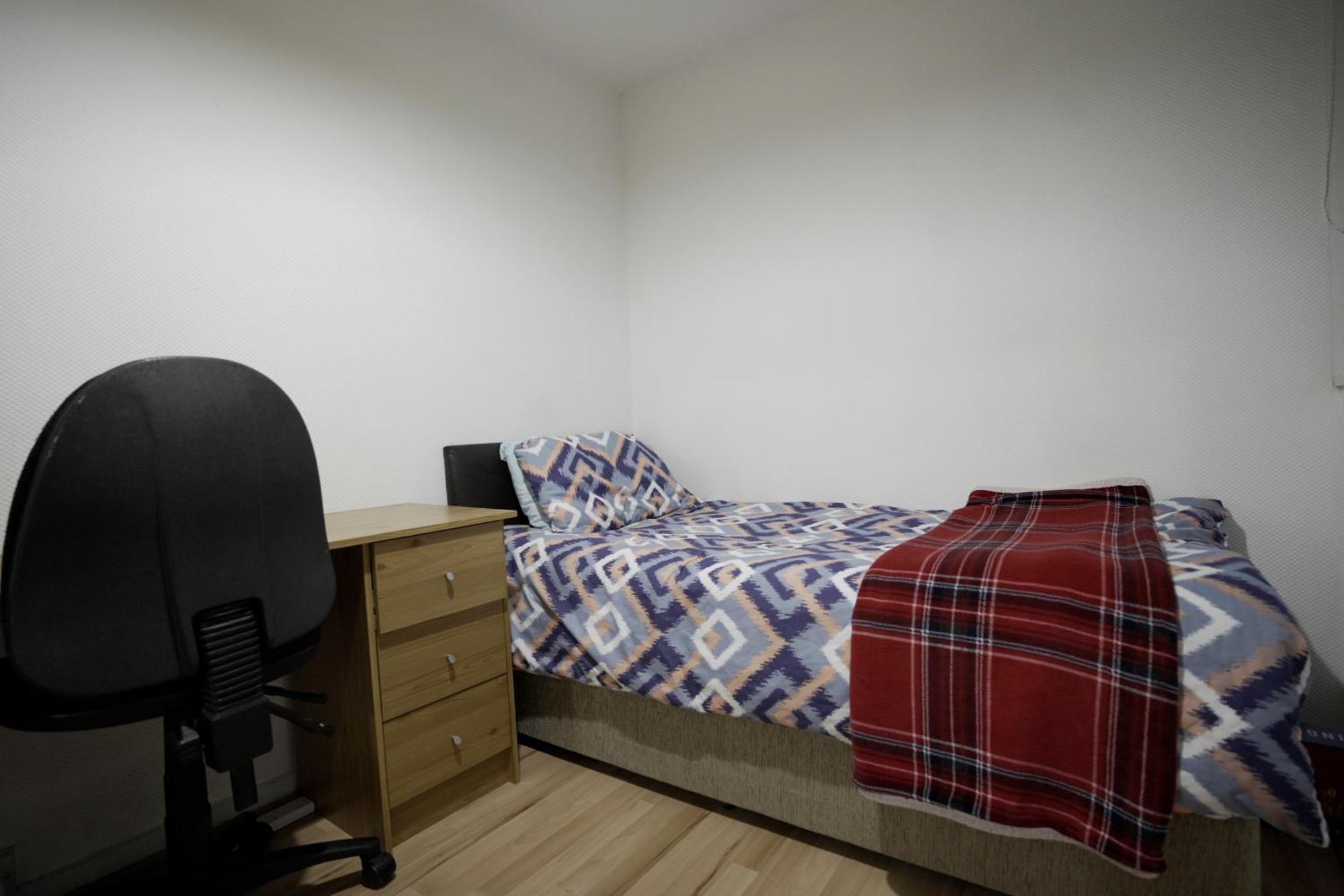 Elephant & Castle - Zone 2 - Private Rooms - Shared Bathroom Londres Exterior foto